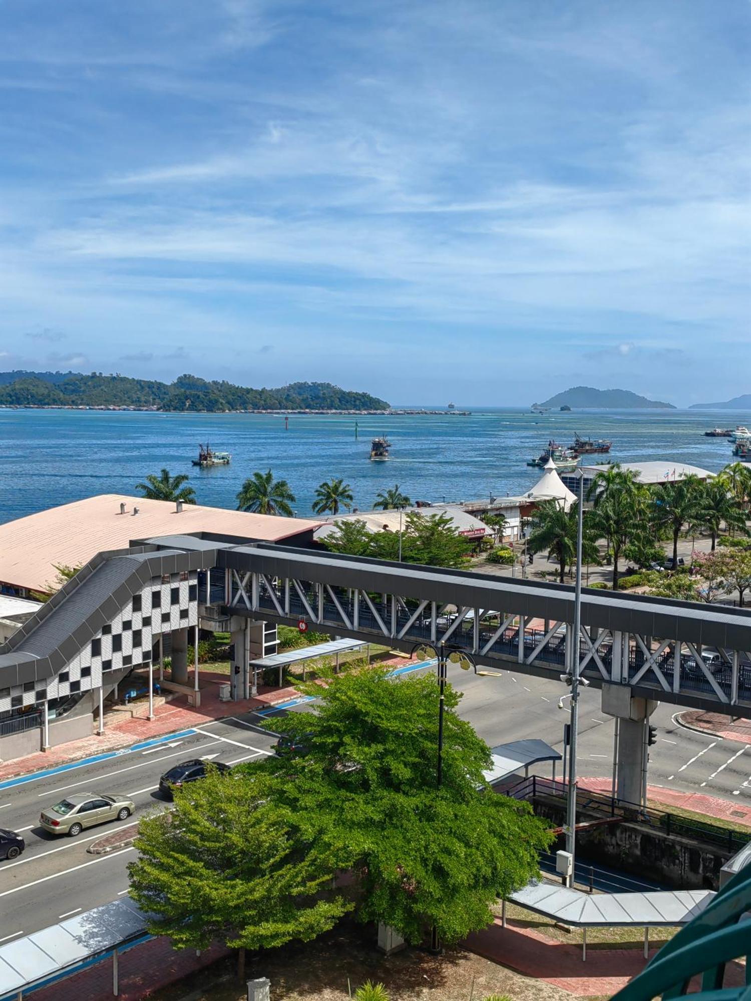Town Condo - Marina Court Kota Kinabalu Eksteriør billede