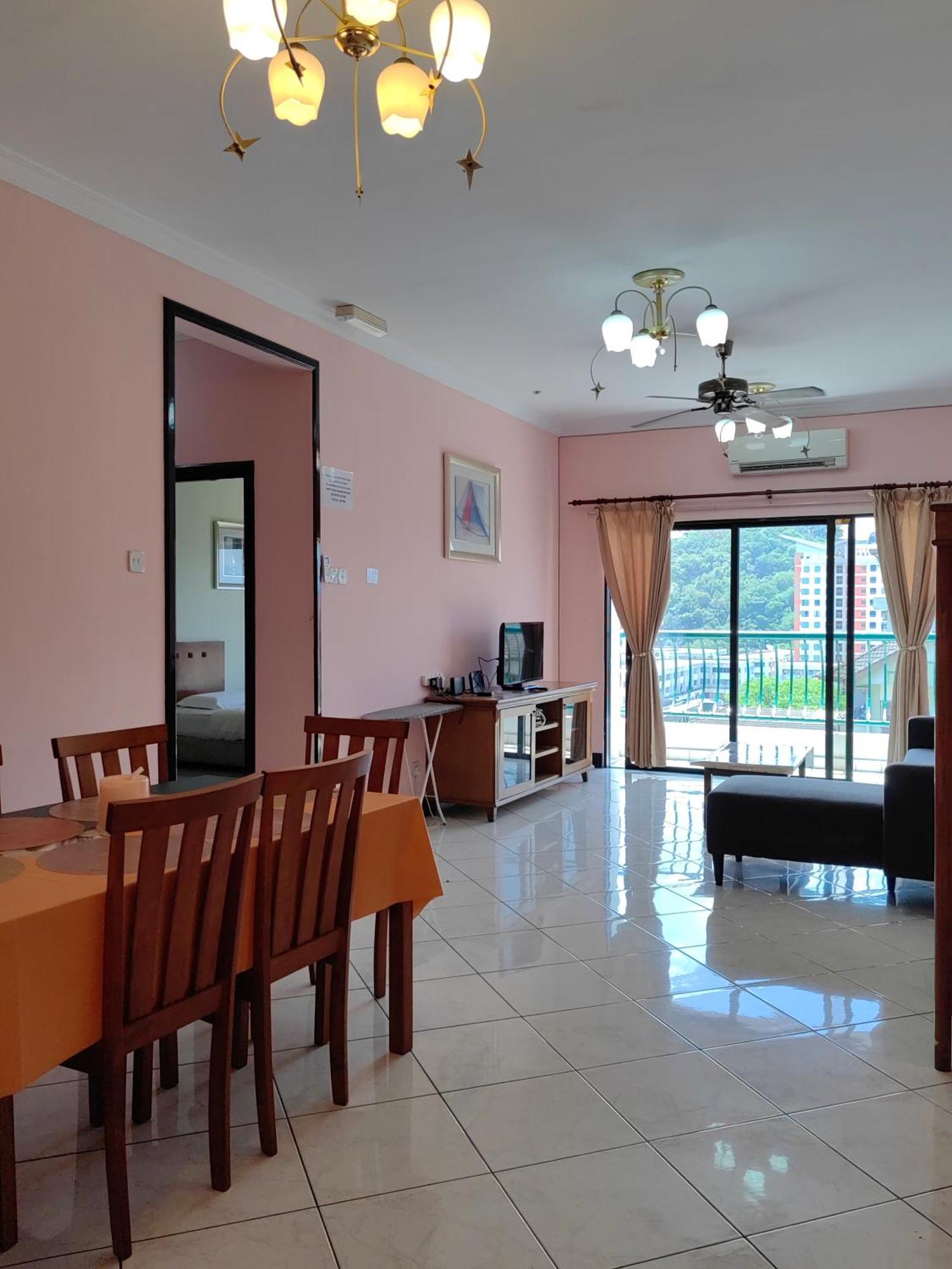 Town Condo - Marina Court Kota Kinabalu Eksteriør billede