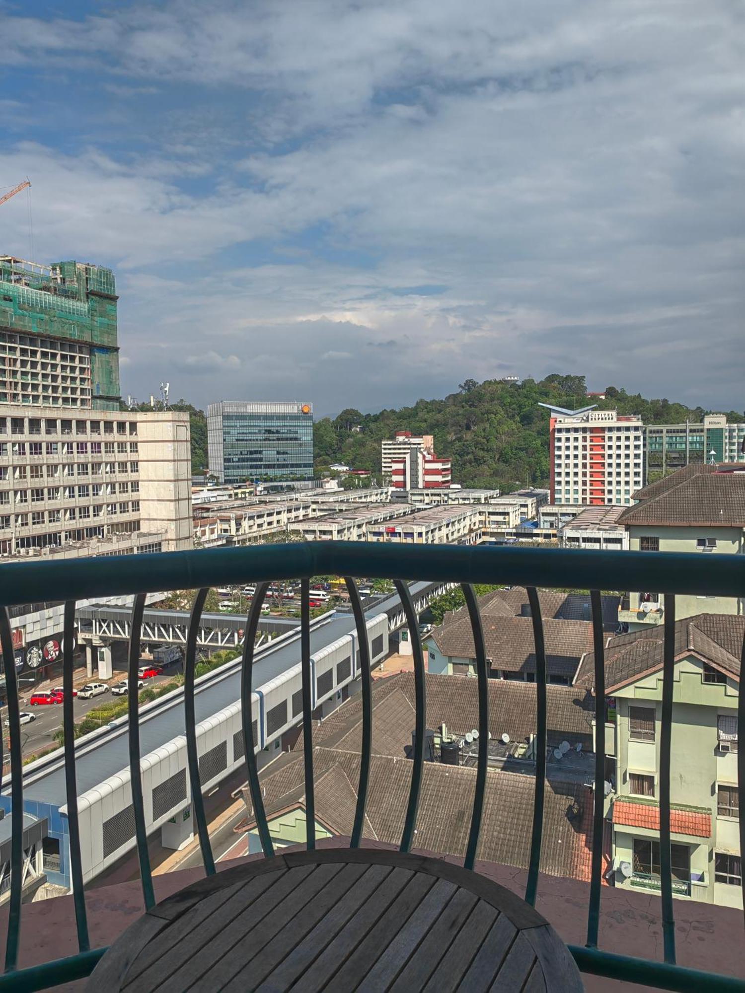 Town Condo - Marina Court Kota Kinabalu Eksteriør billede
