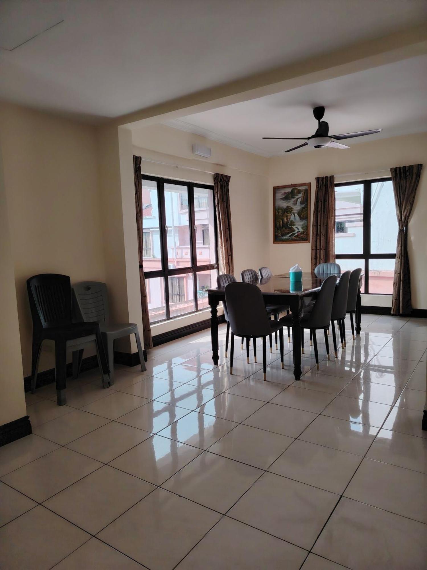 Town Condo - Marina Court Kota Kinabalu Eksteriør billede